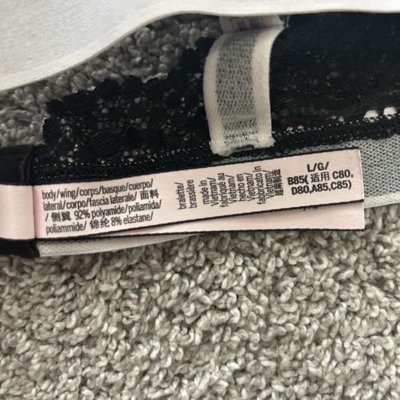 Victorias‎ Secret Large Bralette Black Wireless Back Closure Spellout - Picture 6 of 6
